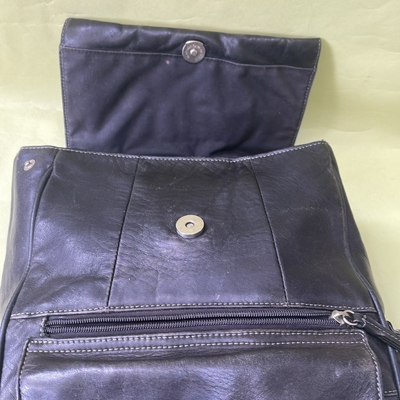 Vintage black Tignanello leather backpack